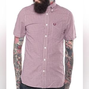 Fred Perry Men's Bergundy Short Sleeve Button Down Shirt Size M